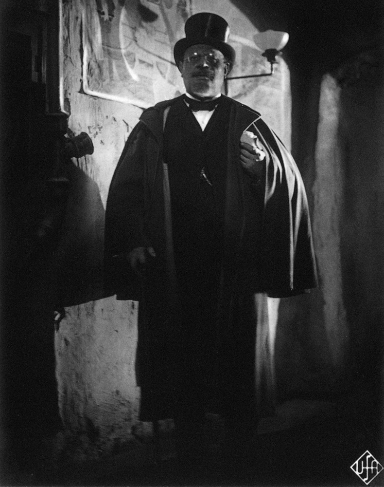 Still of Emil Jannings in Der blaue Engel (1930)