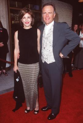 Anne Archer and Terry Jastrow at event of Trumeno sou (1998)