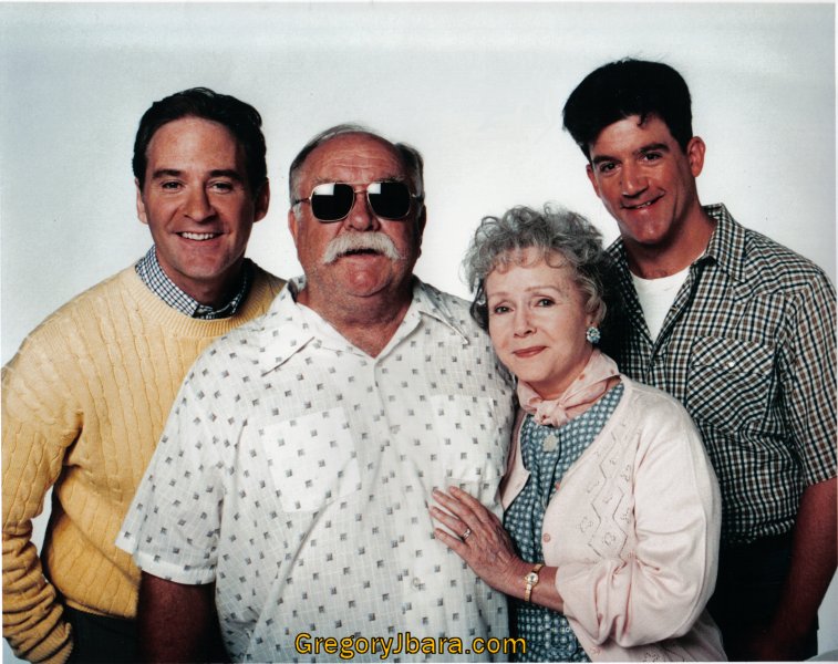 Brackett Family Photo from feature film IN & OUT (Kevin Kline, Wilford Brimley, Debbie Reynolds, Gregory Jbara)