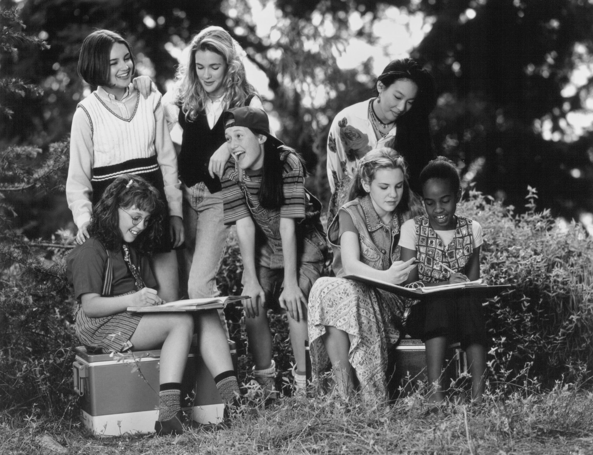 Still of Rachael Leigh Cook, Schuyler Fisk, Bre Blair, Zelda Harris, Tricia Joe, Larisa Oleynik and Stacy Linn Ramsower in The Baby-Sitters Club (1995)