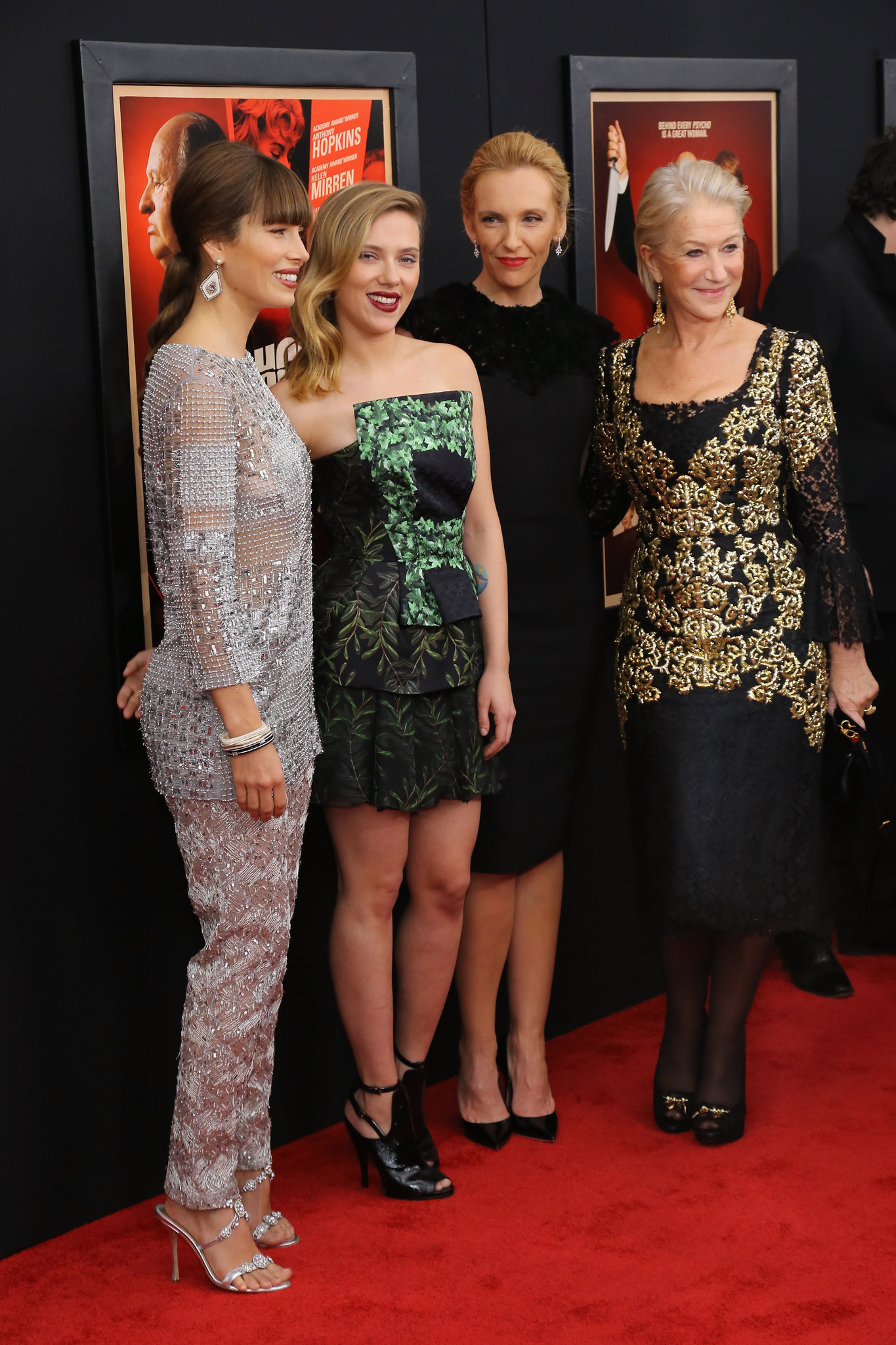 Helen Mirren, Toni Collette, Jessica Biel and Scarlett Johansson at event of Hickokas (2012)