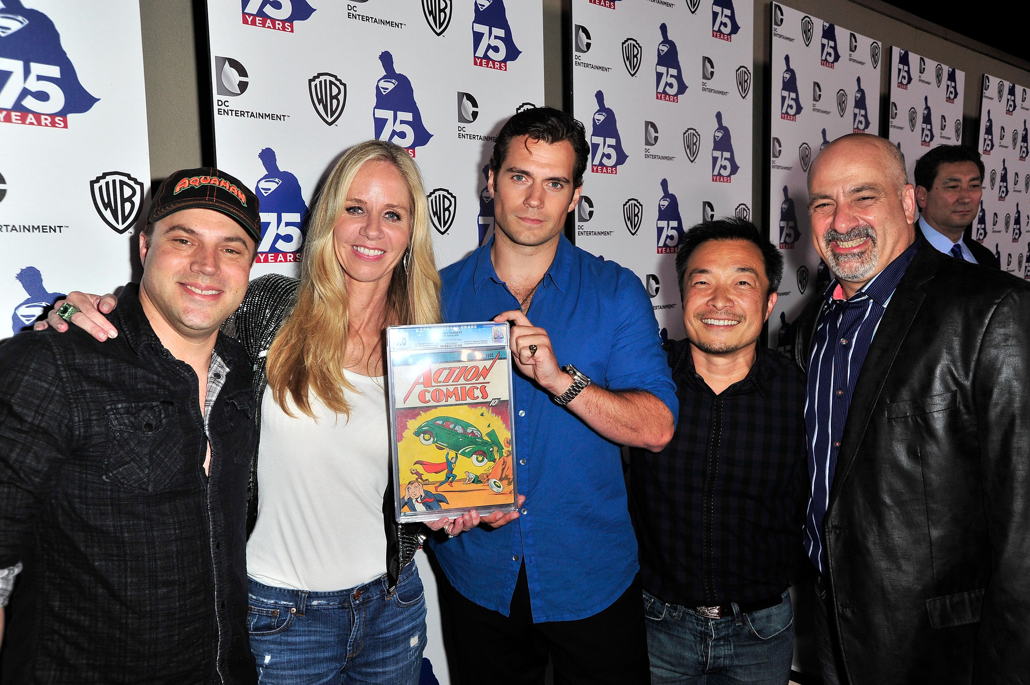 Henry Cavill, Dan Didio, Geoff Johns, Diane Nelson and Jim Lee at event of Zmogus is plieno (2013)
