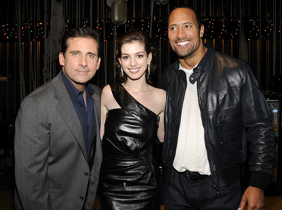 Anne Hathaway, Steve Carell and Dwayne Johnson at event of 2008 MTV Movie Awards (2008)