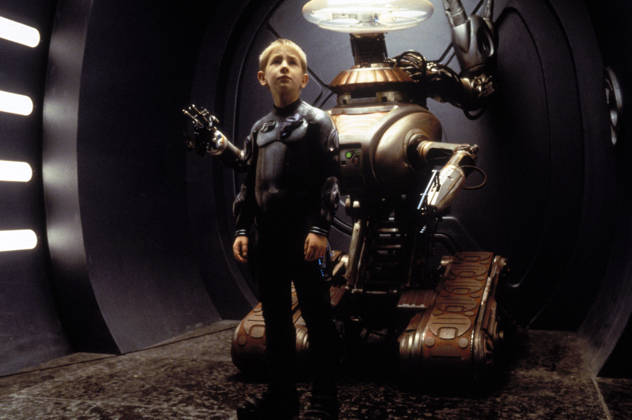 Still of Jack Johnson in Lost in Space (1998)