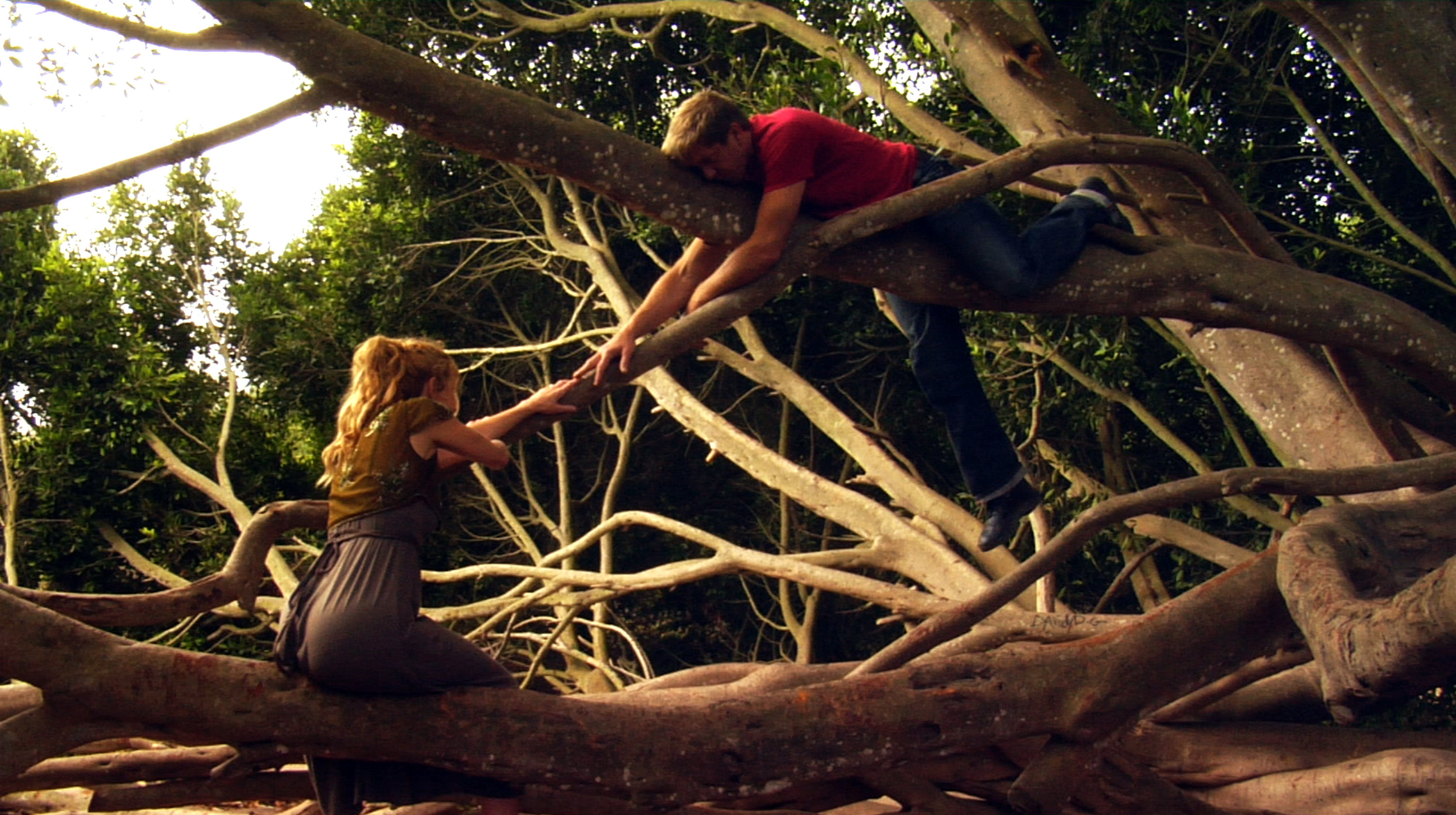 Victoria Charters and Kenny Johnson in I Heard the Mermaids Singing (2008)