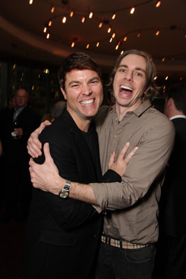 Mark Steven Johnson and Dax Shepard at event of When in Rome (2010)