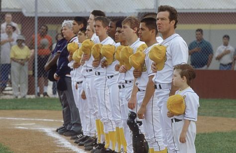 Still of Dennis Quaid, Jay Hernandez and Angus T. Jones in The Rookie (2002)