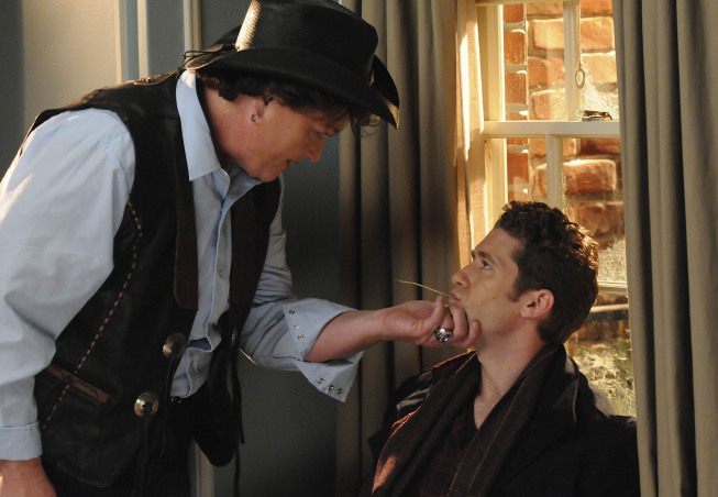 Still of Dot-Marie Jones and Matthew Morrison in Glee (2009)