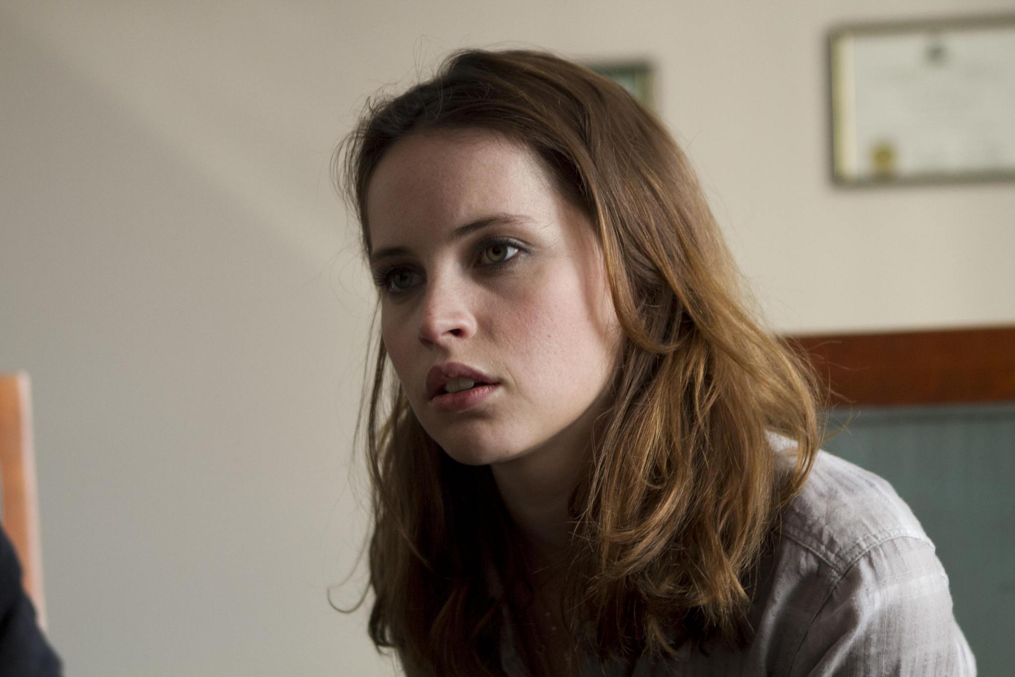 Still of Felicity Jones in Like Crazy (2011)