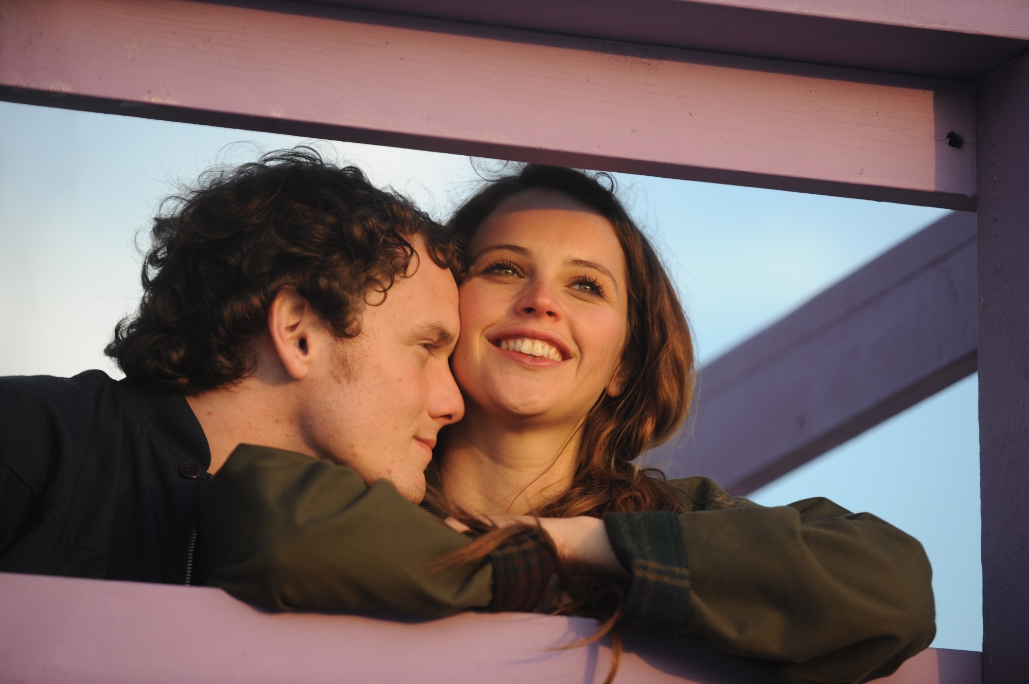 Still of Felicity Jones and Anton Yelchin in Like Crazy (2011)