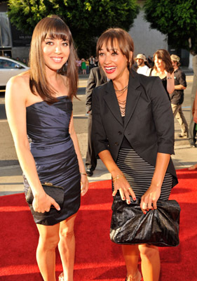 Rashida Jones and Aubrey Plaza at event of Funny People (2009)