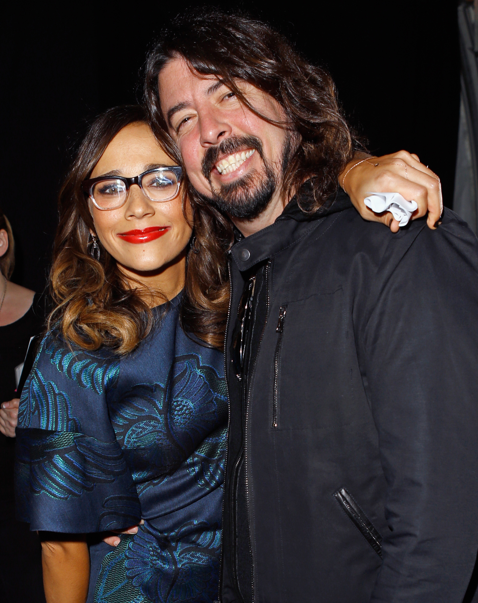 Dave Grohl and Rashida Jones