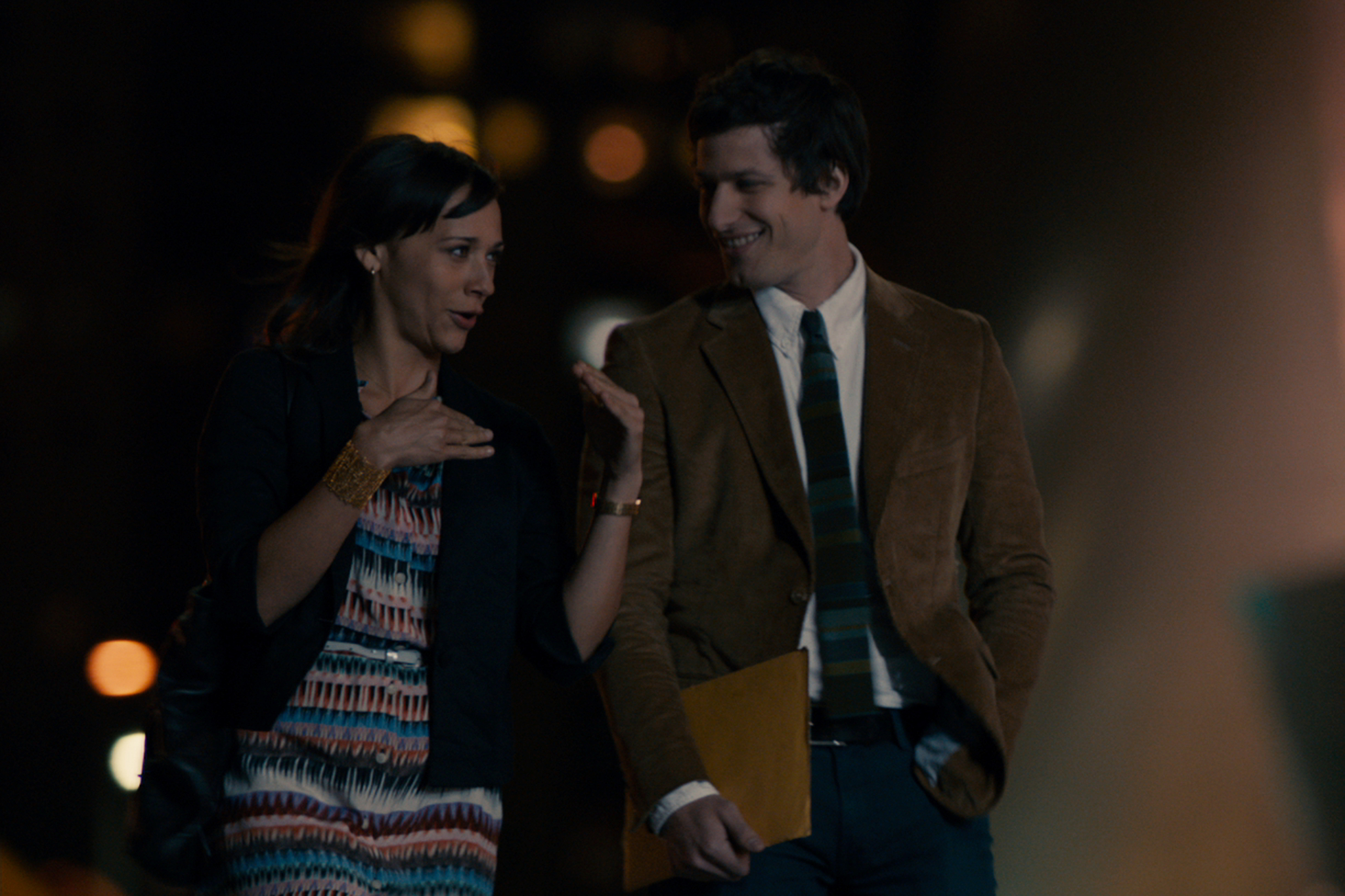 Still of Rashida Jones and Andy Samberg in Celeste & Jesse Forever (2012)