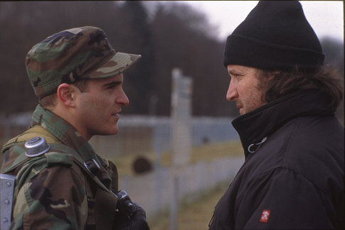 Joaquin Phoenix and Gregor Jordan in Buffalo Soldiers (2001)