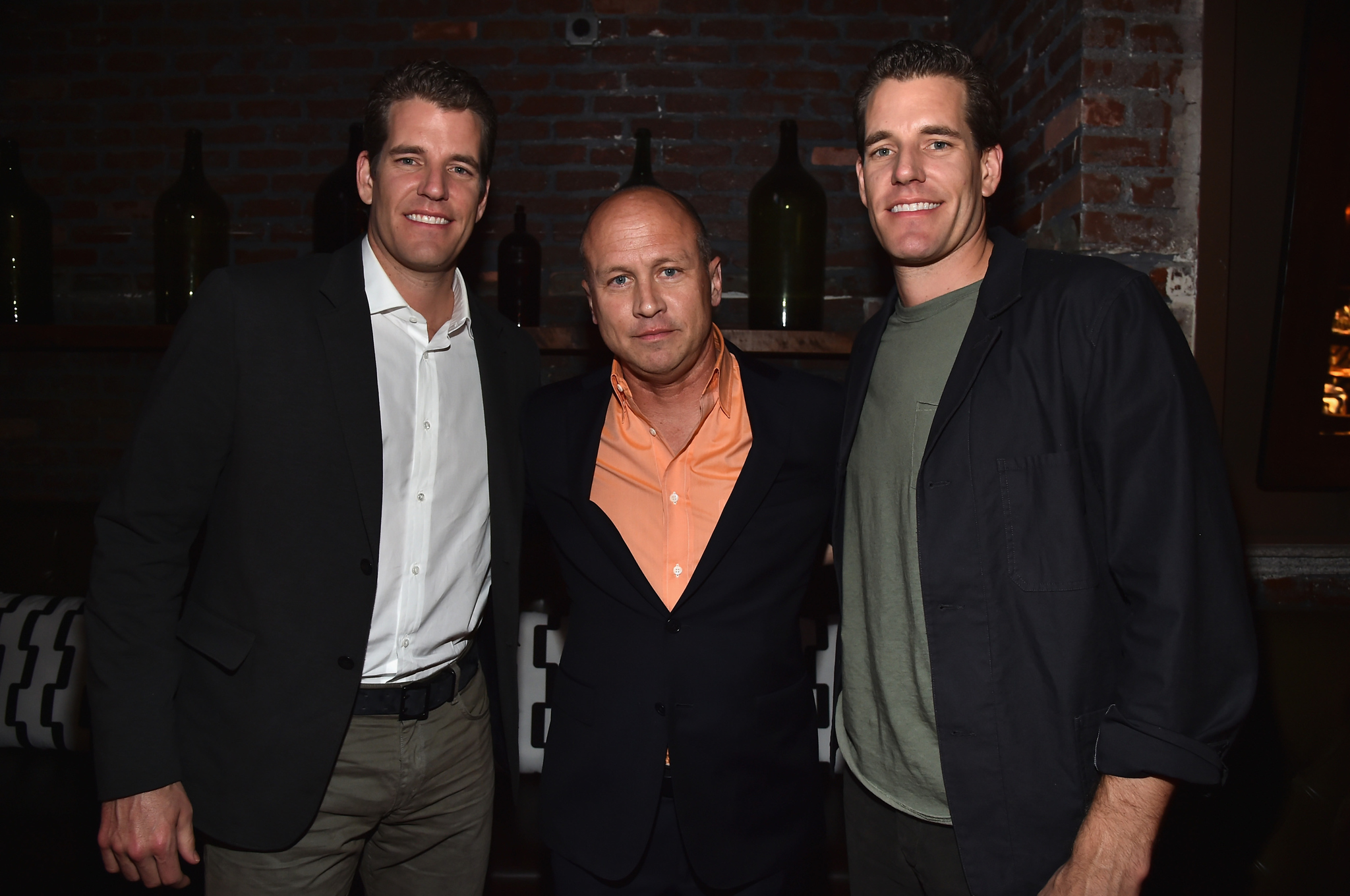 Mike Judge, Tyler Winklevoss and Cameron Winklevoss at event of Silicon Valley (2014)