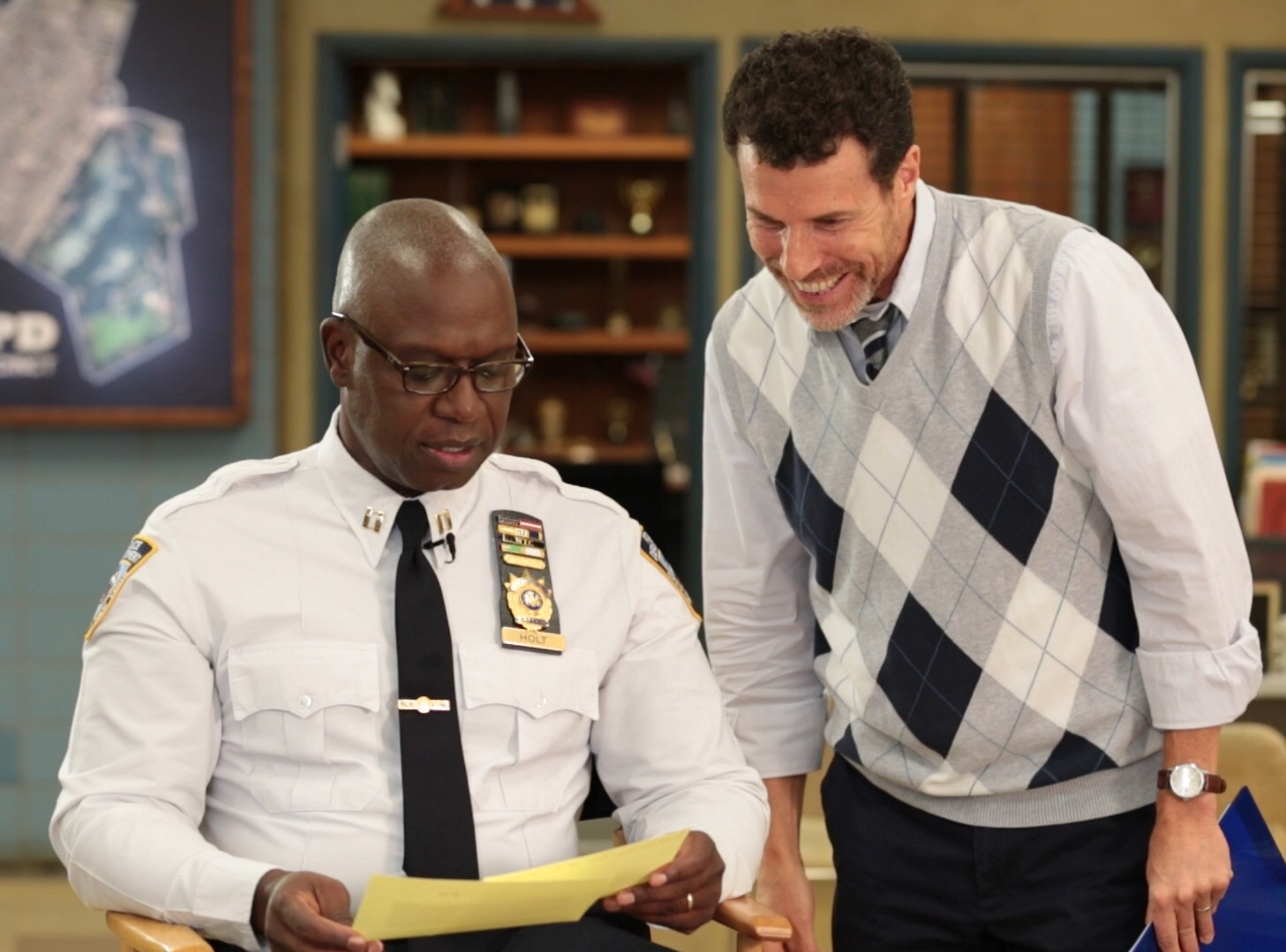 Brian Kahn and Andre Braugher on set of 