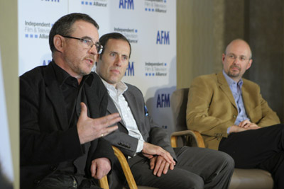 Eric Ellenbogen, Ralph Kamp and Charles Sturridge at event of Lassie (2005)