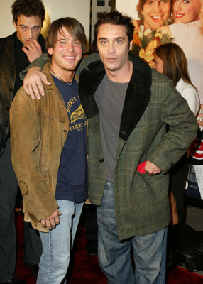 Christian Kane and Vincent Young at event of Just Married (2003)