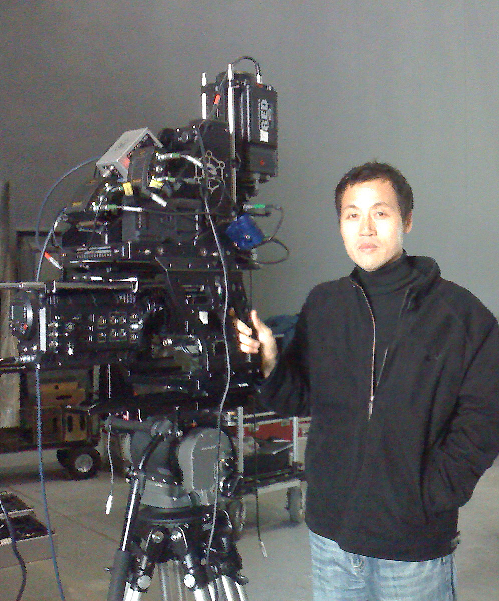Young Man Kang & Element Technica Quasar 3D Rig