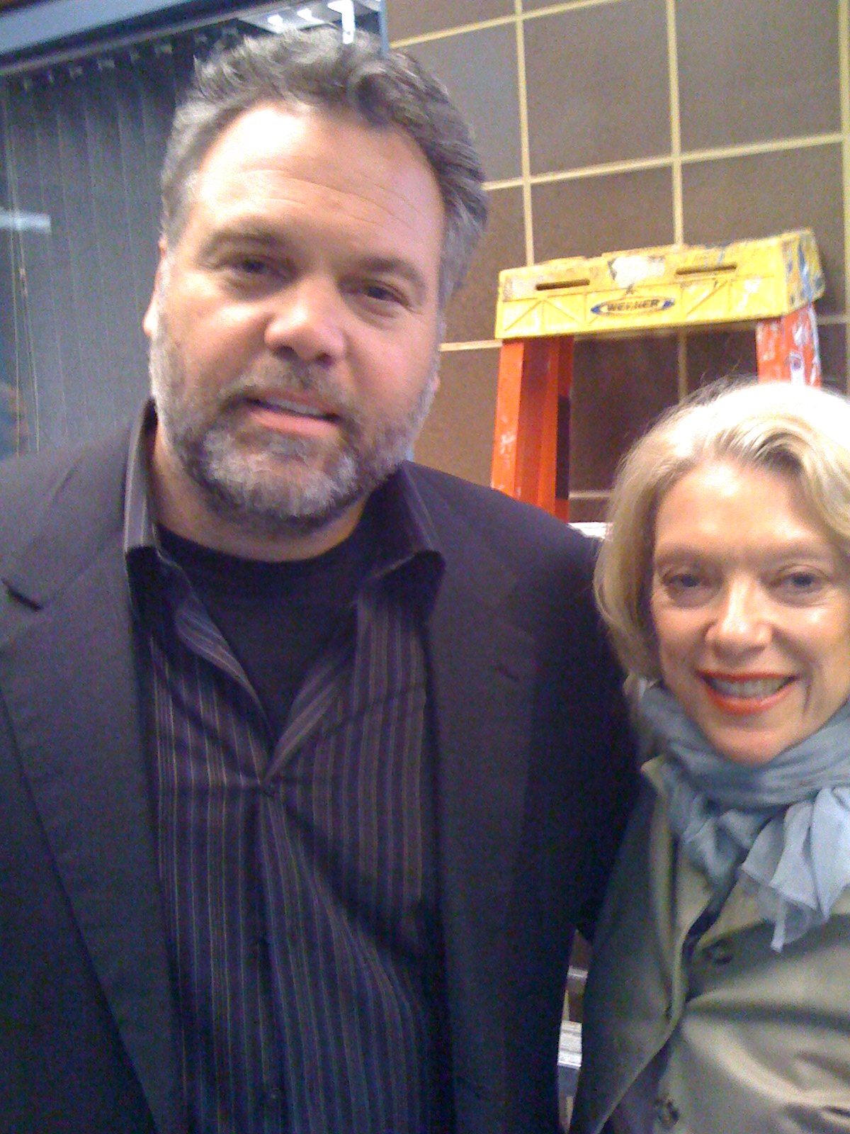 Vince D'Onofrio with Betty on the set of CRIMINAL INTENT