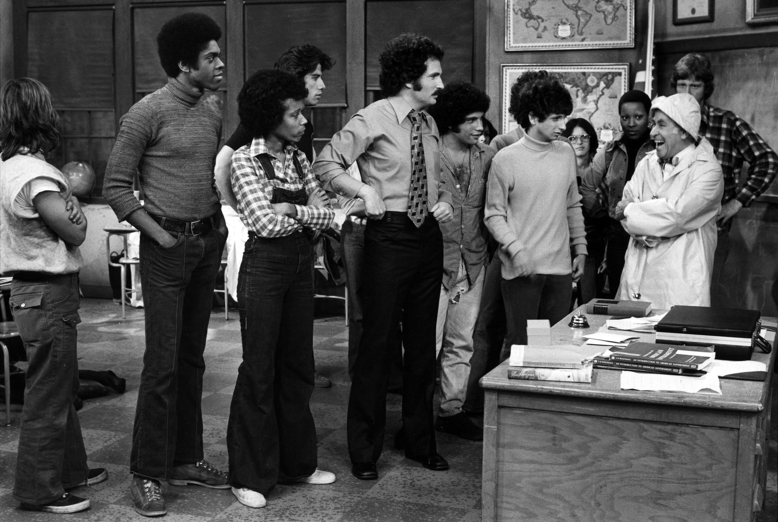Still of Robert Hegyes, Lawrence Hilton-Jacobs, Gabe Kaplan, Ron Palillo, Vernee Watson and John Sylvester White in Welcome Back, Kotter (1975)