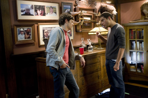 Adam Brody and Jon Kasdan in In the Land of Women (2007)