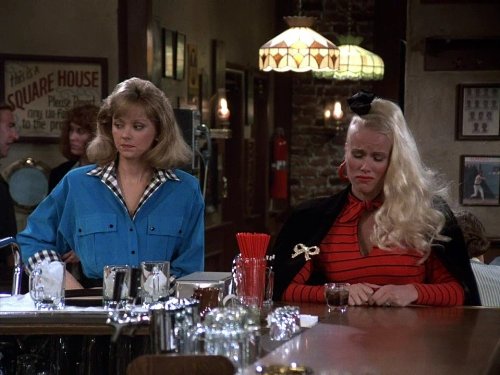 Still of Shelley Long and Jean Kasem in Cheers (1982)