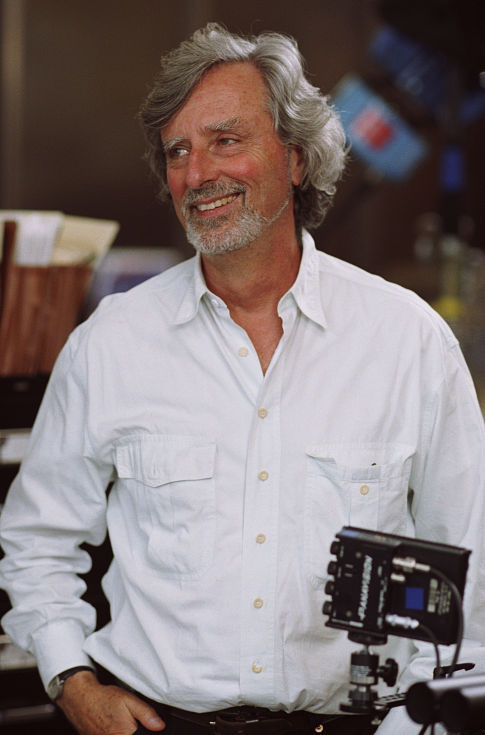 Philip Kaufman in Twisted (2004)