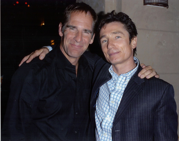 Star-Trek Enterprise wrap party: Scott Bakula & Dominic Keating