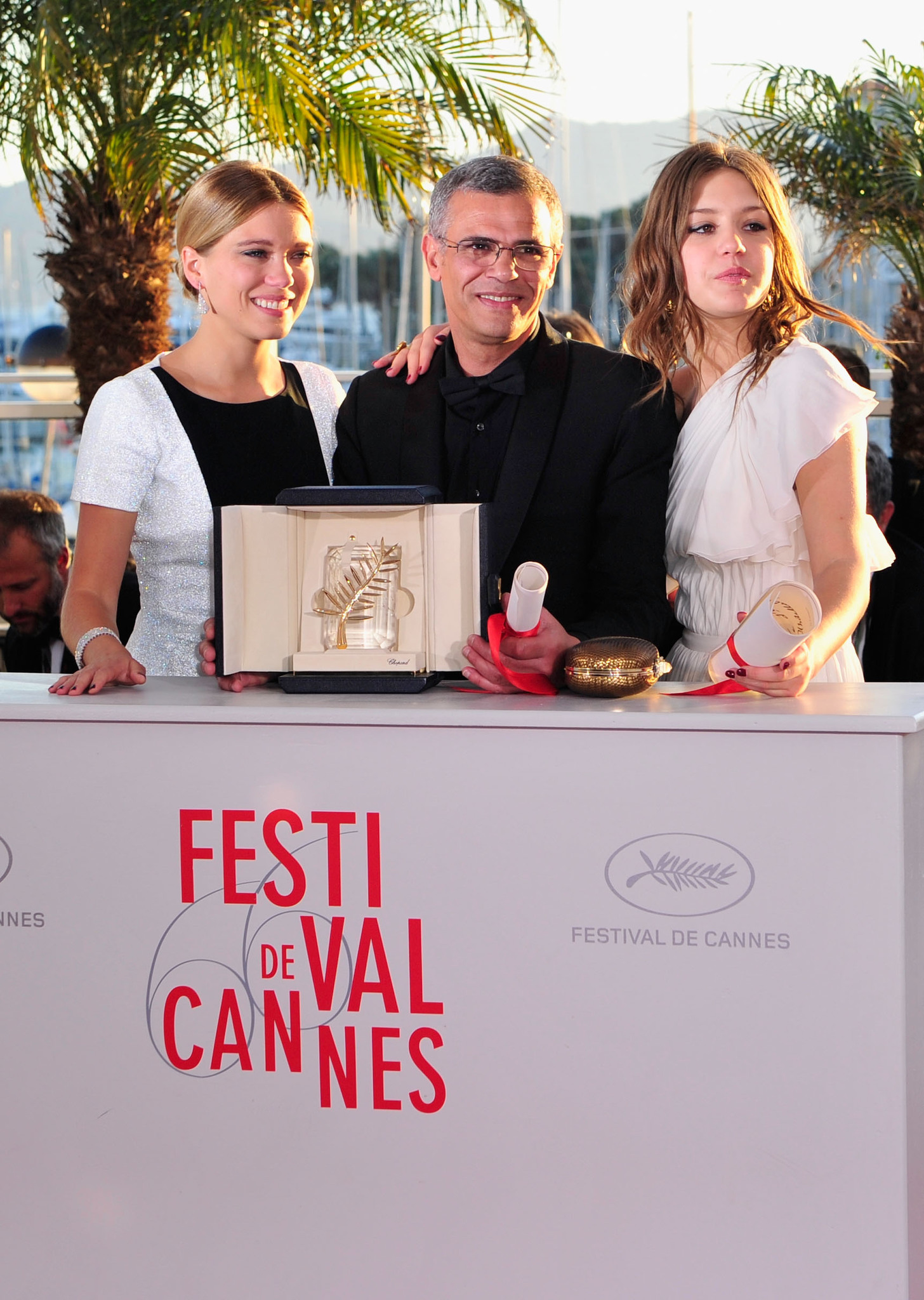 Abdellatif Kechiche, Léa Seydoux and Adèle Exarchopoulos at event of La vie d'Adèle (2013)