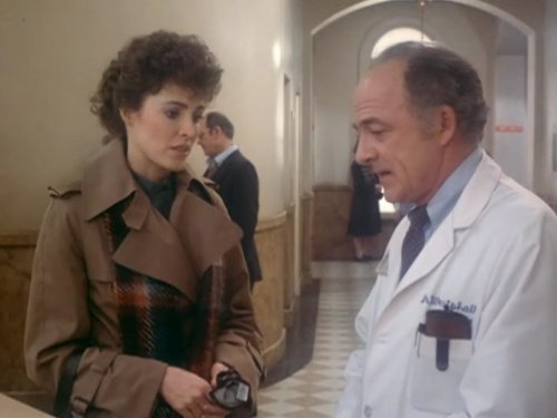 Still of Cynthia Sikes and Ed Flanders in St. Elsewhere (1982)