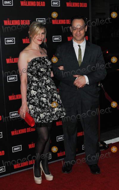 Suzanne Keilly and Ted Raimi at the 