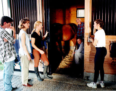 Still of Damon Boggess, Joe Gatton, Julie Hudson, Melissa Kelley, Kenny McKinney and Laurie Warnecke in Flying Changes (1999)