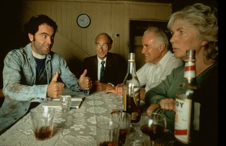 Still of Ian Bannen, Fionnula Flanagan, David Kelly and James Nesbitt in Waking Ned (1998)