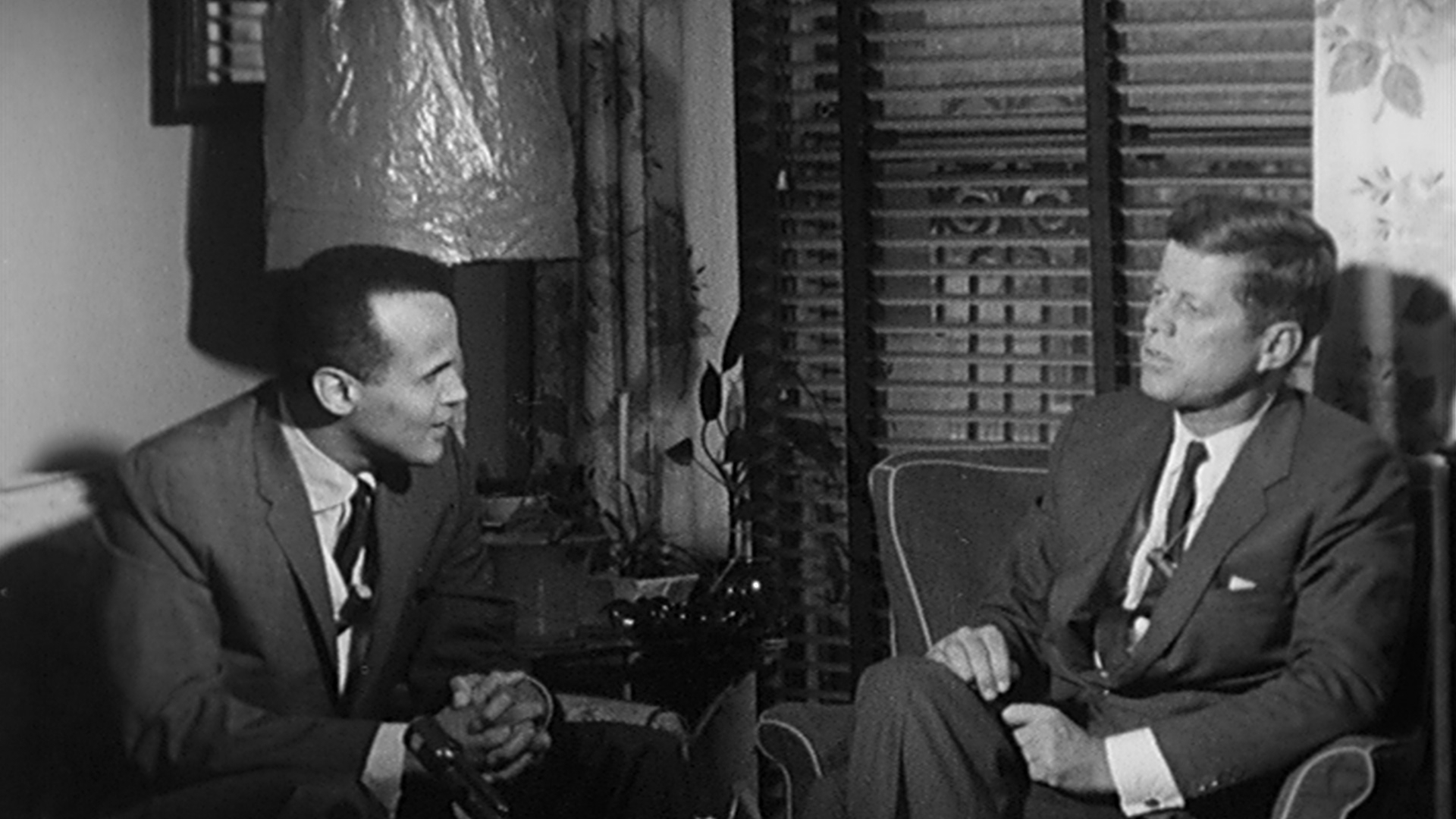 Still of Harry Belafonte and John F. Kennedy in Sing Your Song (2011)