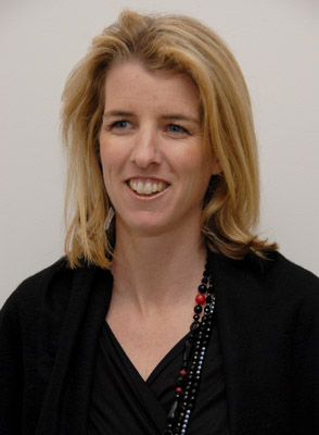 Rory Kennedy at event of Street Fight (2005)