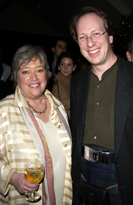 Kathy Bates and Rolfe Kent at event of About Schmidt (2002)