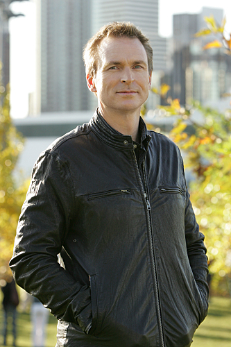Still of Phil Keoghan in The Amazing Race (2001)