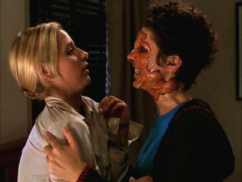Dagney Kerr squares off with Sarah Michelle Gellar in a scene from 'Buffy, the Vampire Slayer'