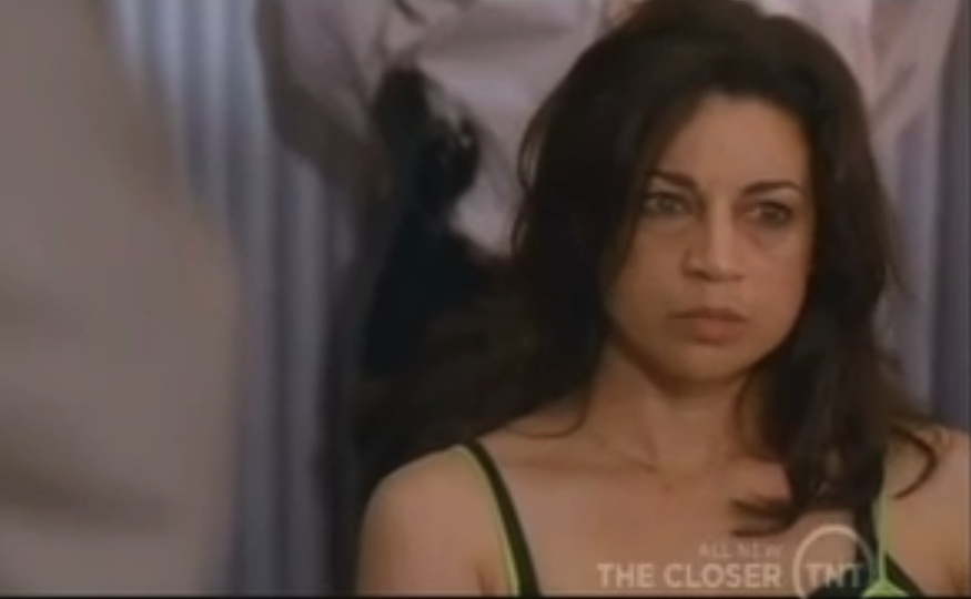 Anna Khaja guest stars on The Closer