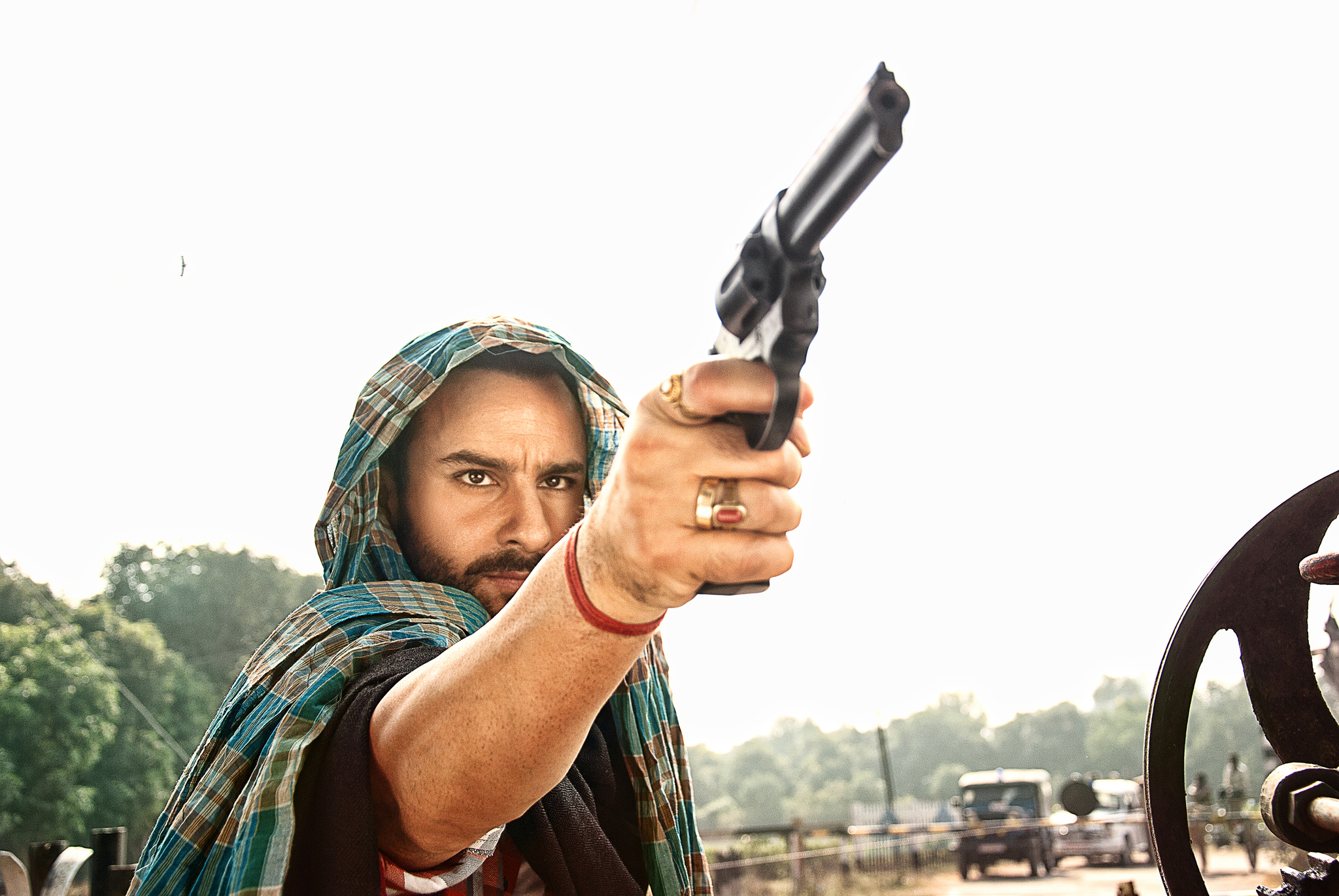 Still of Saif Ali Khan in Bullett Raja (2013)