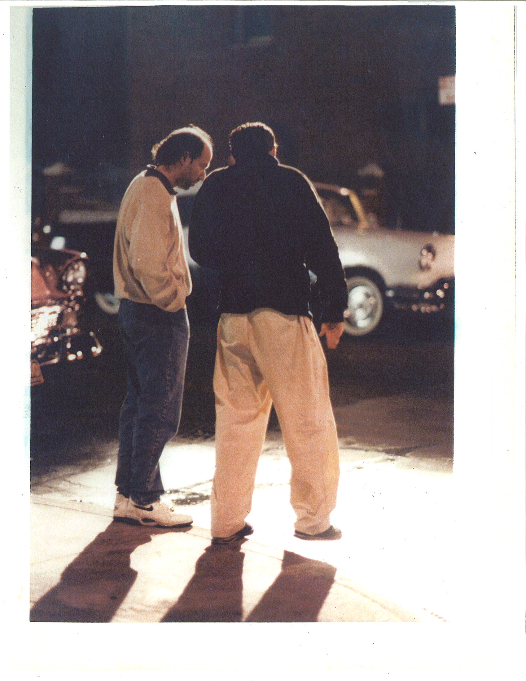 Jon Kilik and Robert De Niro on the set of A Bronx Tale