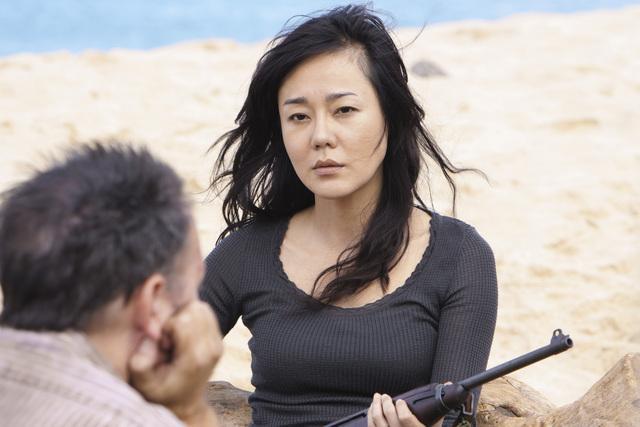 Still of Yunjin Kim in Dinge (2004)