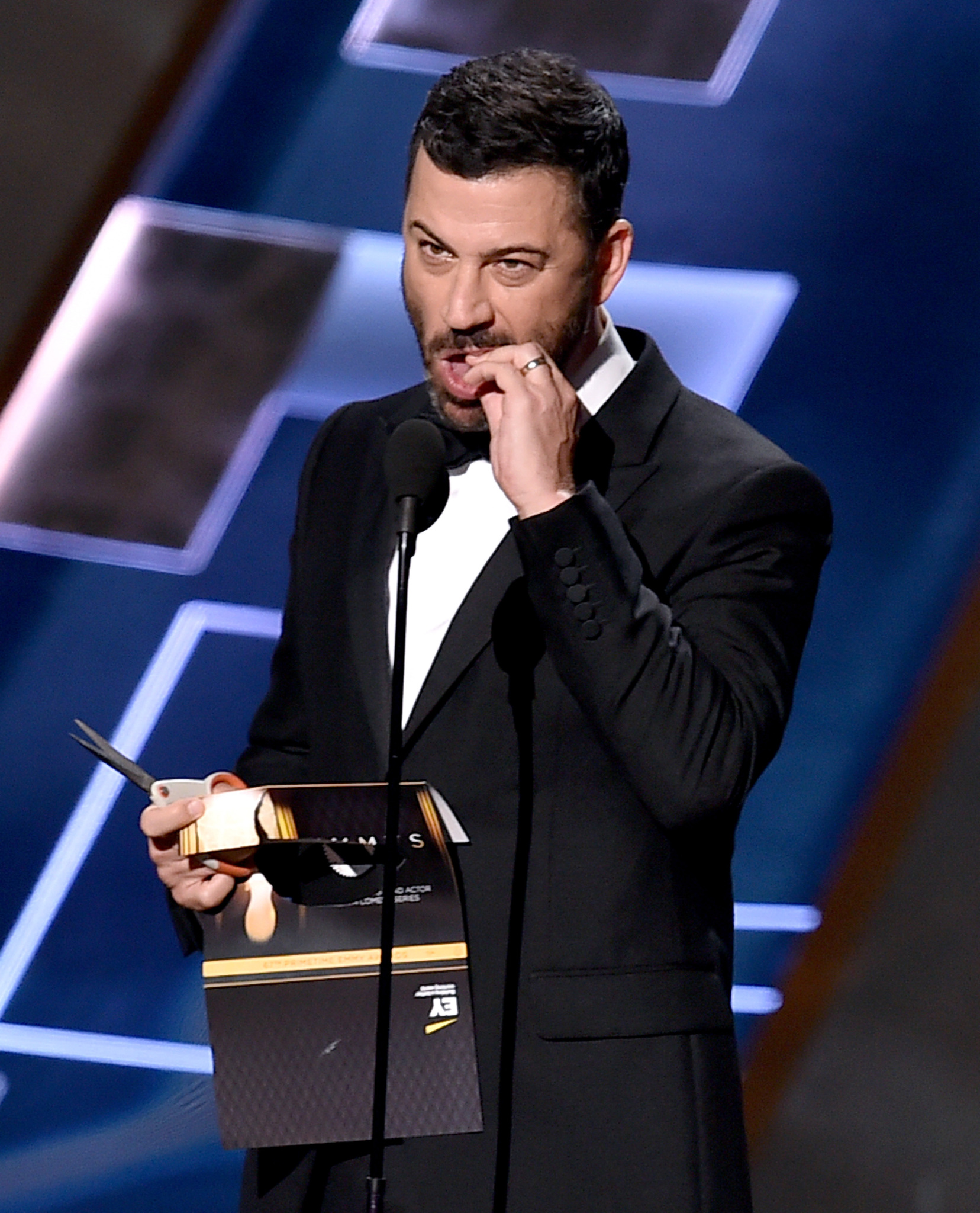 Jimmy Kimmel at event of The 67th Primetime Emmy Awards (2015)
