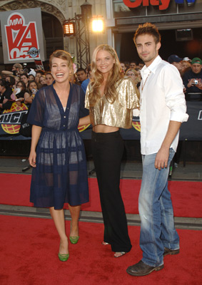 Piper Perabo, Jaime King and Jonathan Bennett at event of 2005 MuchMusic Video Awards (2005)