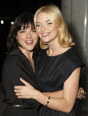 Selma Blair and Jaime King at event of Fanboys (2009)