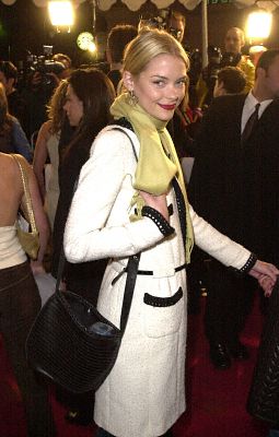 Jaime King at event of Saving Silverman (2001)