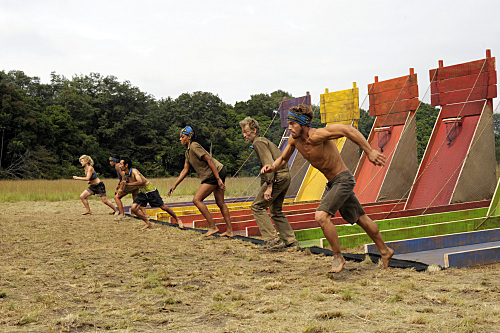 Still of Jessica Kiper, Crystal Cox, Ken Hoang, Matty Whitmore and Bob Crowley in Survivor (2000)