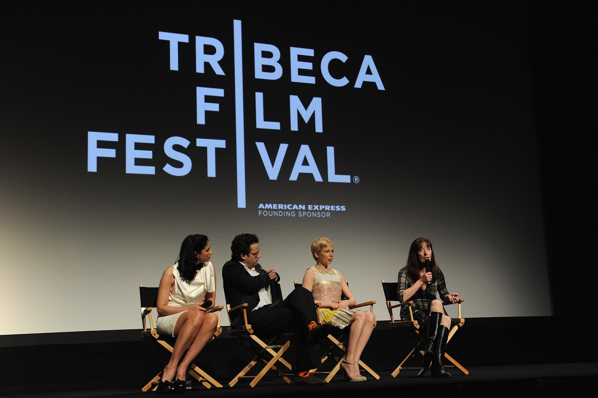Susan Cavan, Luke Kirby, Sarah Silverman and Michelle Williams at event of Take This Waltz (2011)