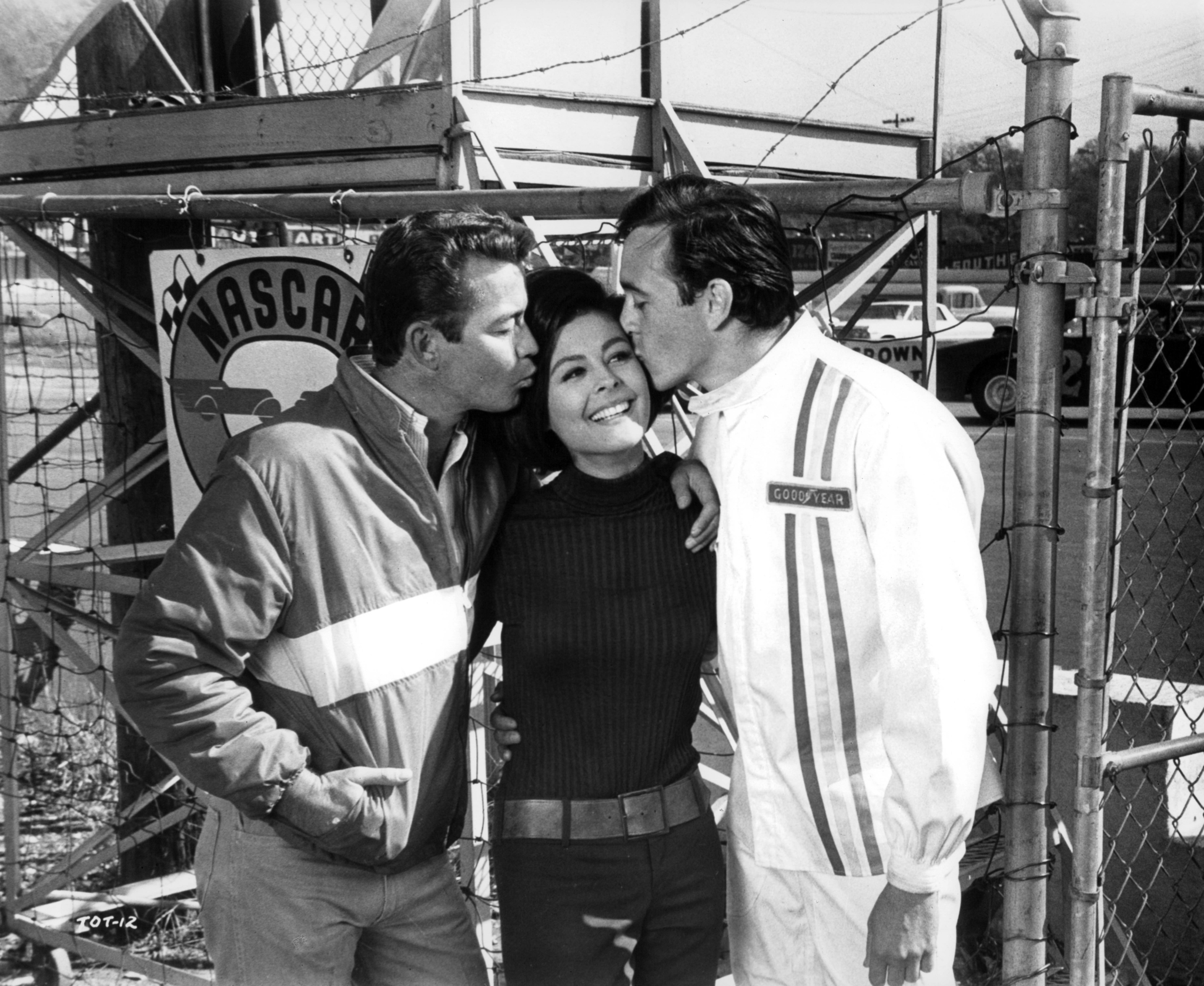 Still of Brenda Benet, Tommy Kirk and Ray Stricklyn in Track of Thunder (1967)